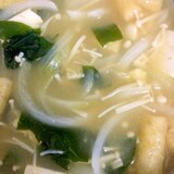 【味噌汁】玉ねぎ・えのき・わかめ・豆腐・油揚げ